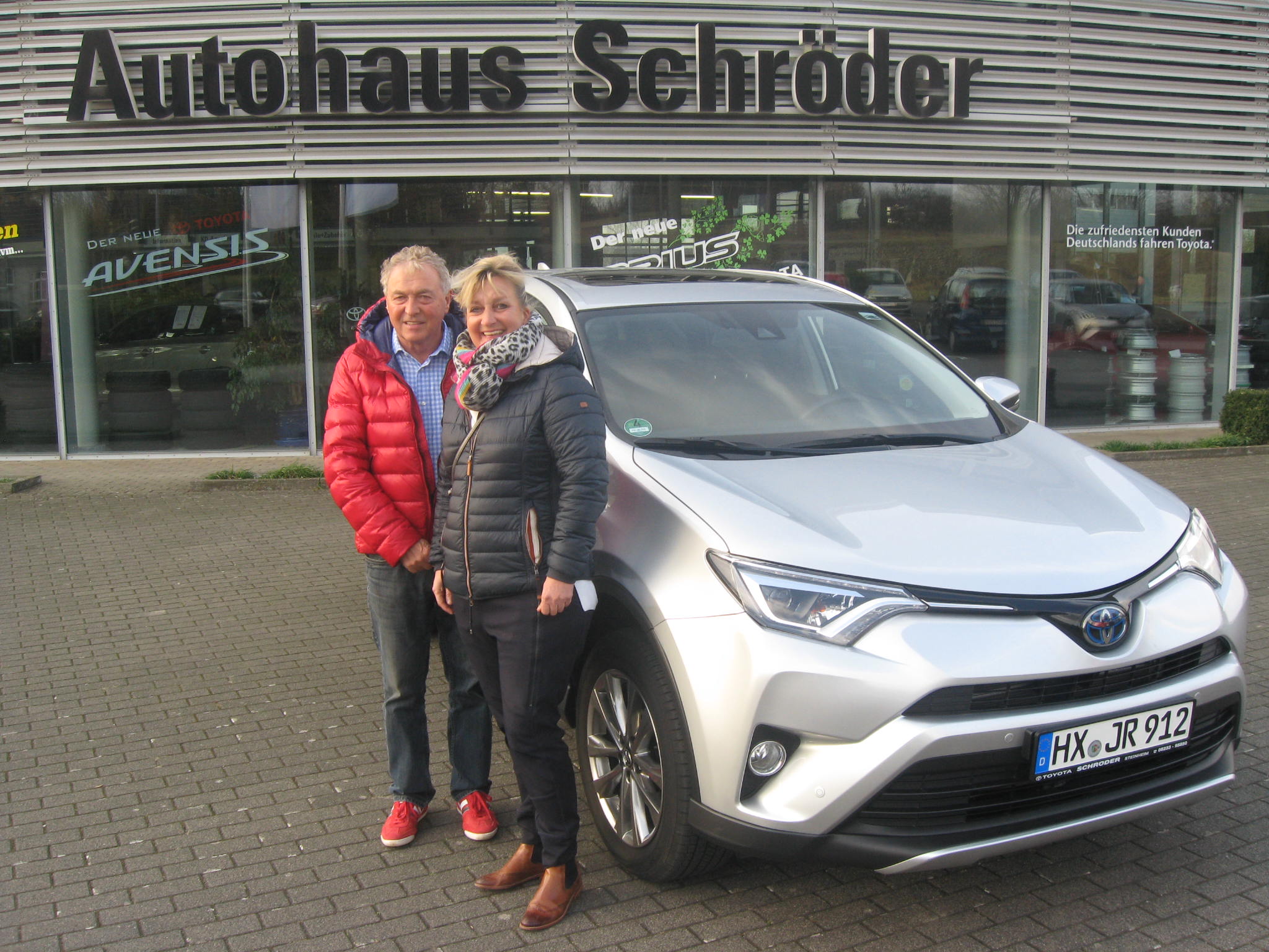 Toyota Schroder Steinheim Neuwagen Gebrauchtwagen Toyota Service Deutsch