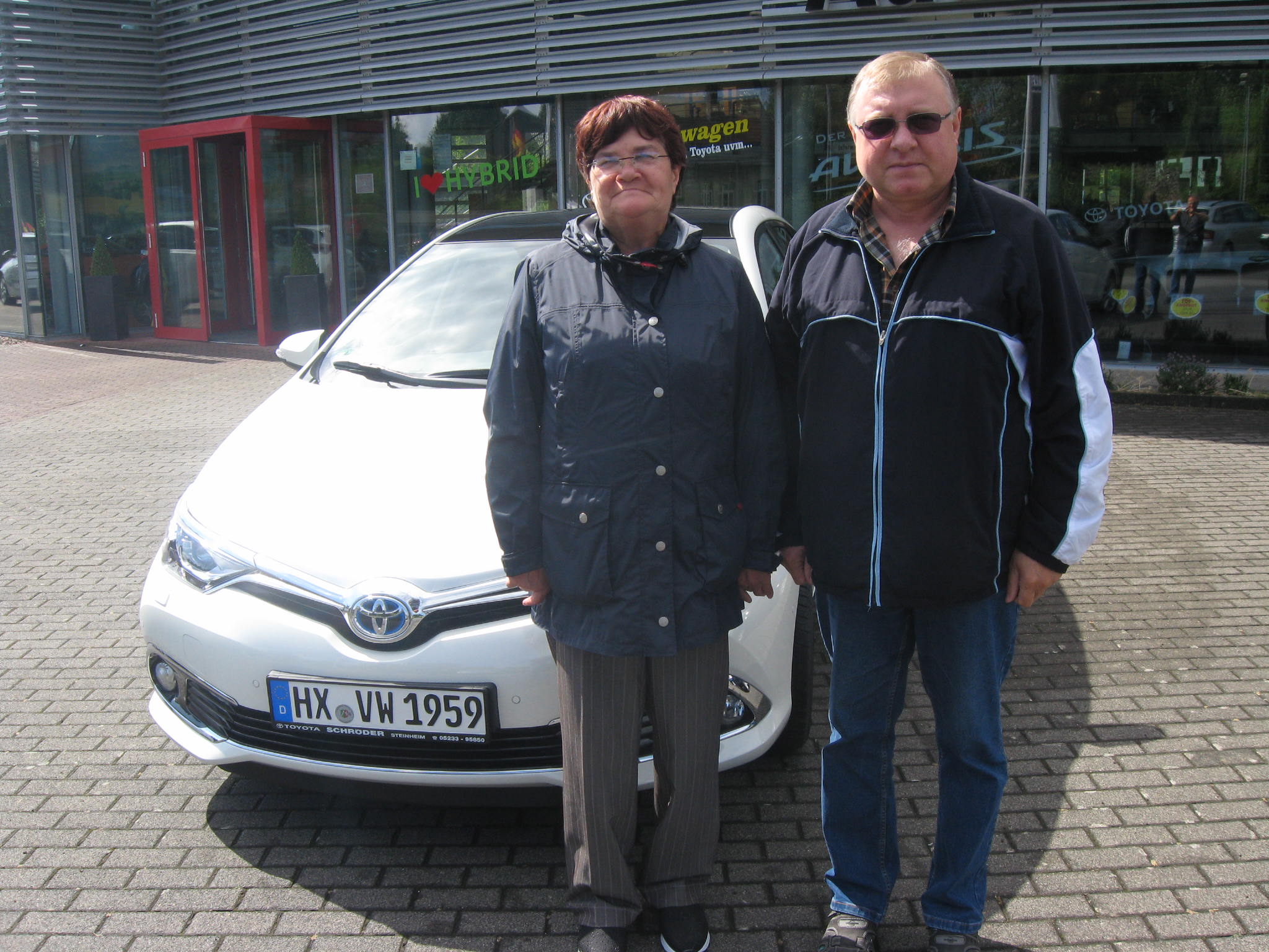 Toyota Schroder Steinheim Neuwagen Gebrauchtwagen Toyota Service Deutsch
