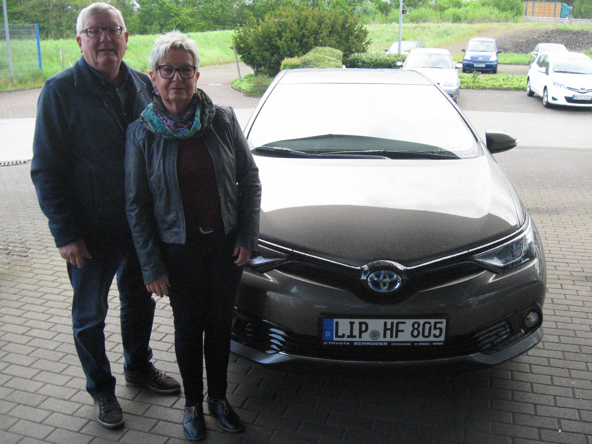 Toyota Schroder Steinheim Neuwagen Gebrauchtwagen Toyota Service Deutsch